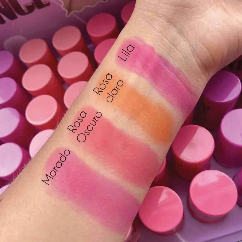 JELLY Blush® 👉 “El combo más rico de usar: brillo + blush en gel con oferta 4×3.”